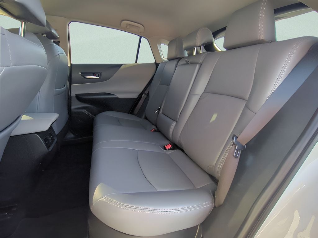 2022 Toyota Venza LE Limited