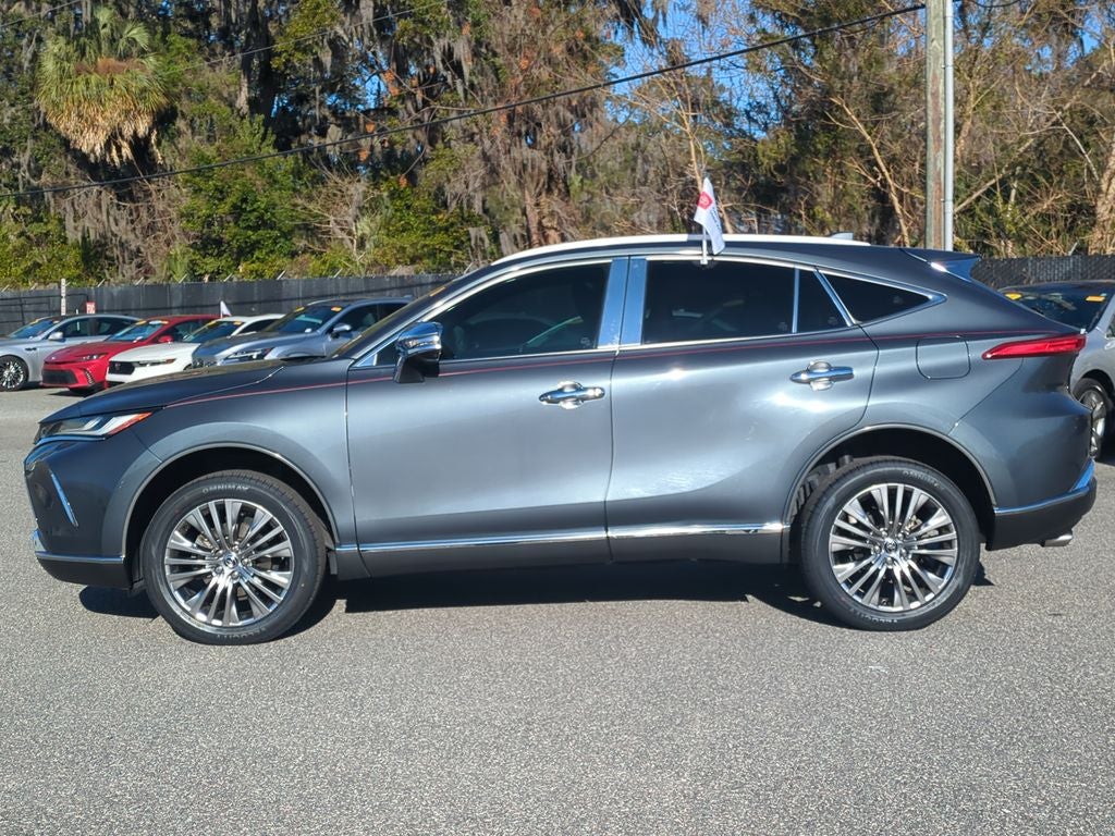 2023 Toyota Venza XLE