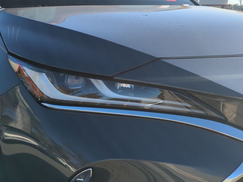 2023 Toyota Venza XLE