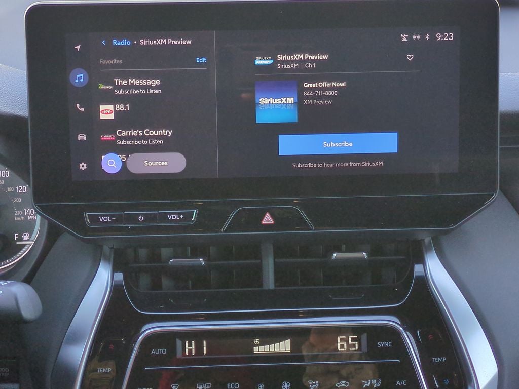 2023 Toyota Venza XLE