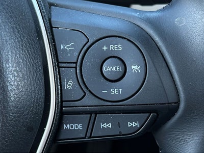 2024 Toyota Venza LE