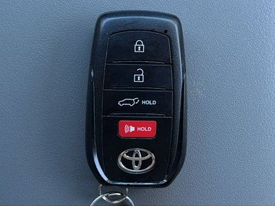 2024 Toyota Venza LE