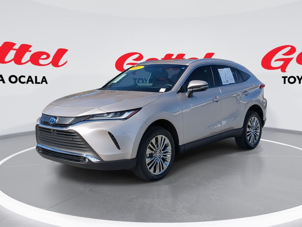 2023 Toyota Venza LE