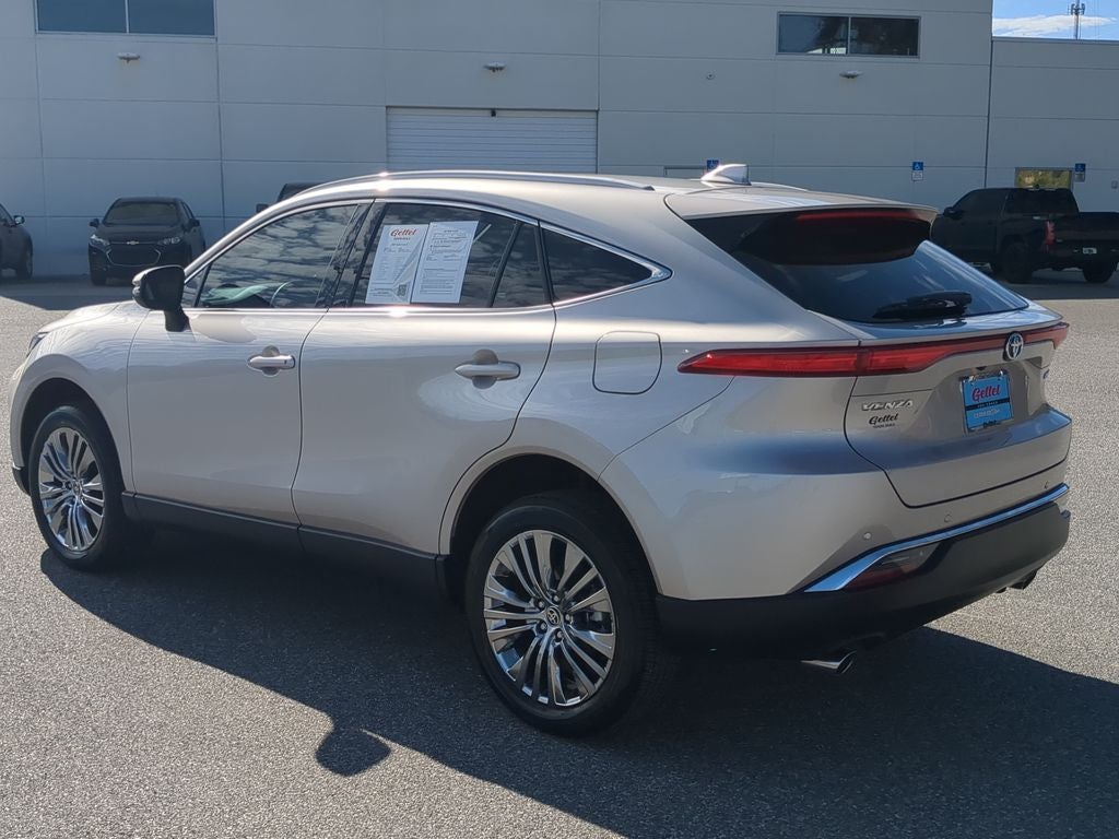 2023 Toyota Venza LE