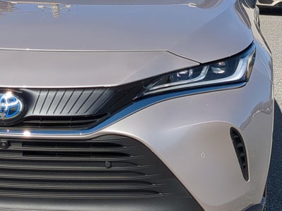 2023 Toyota Venza LE