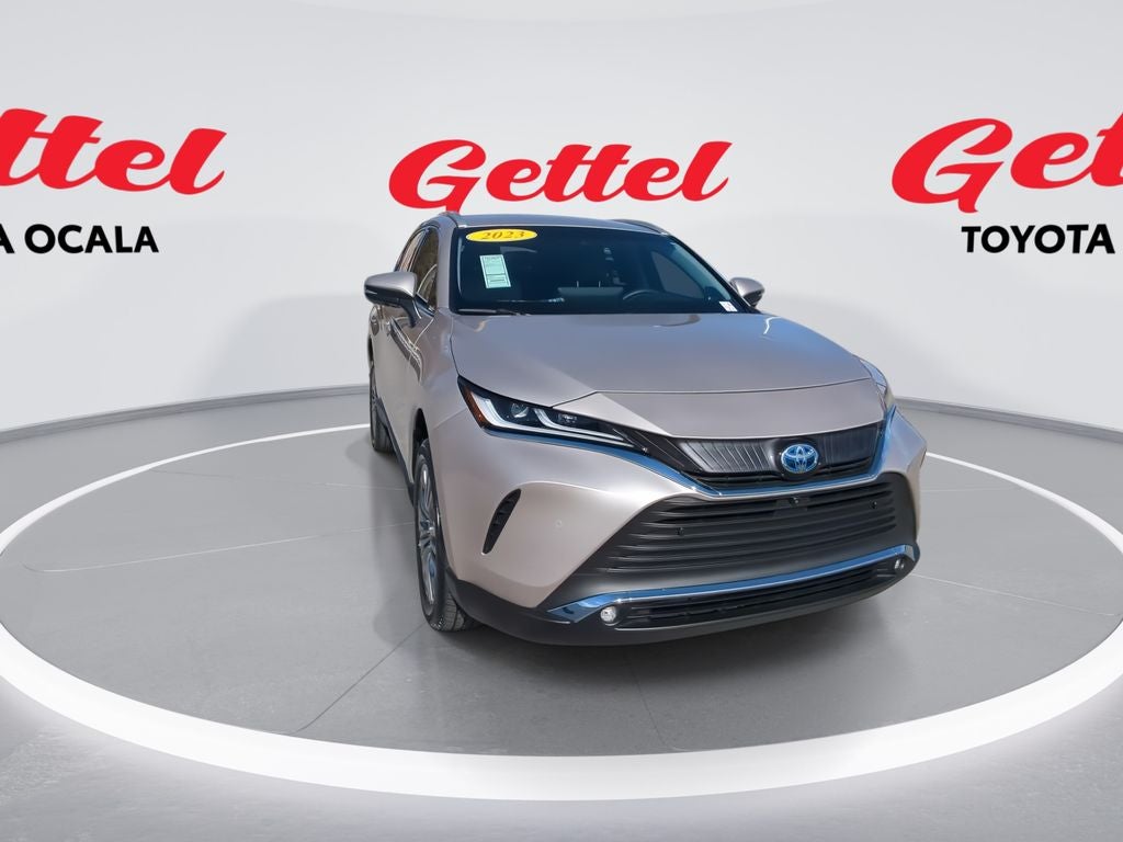 2023 Toyota Venza LE