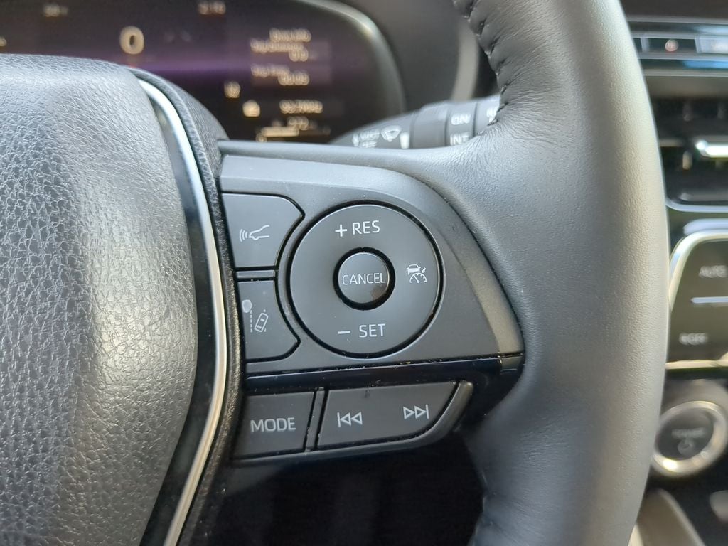 2023 Toyota Venza LE