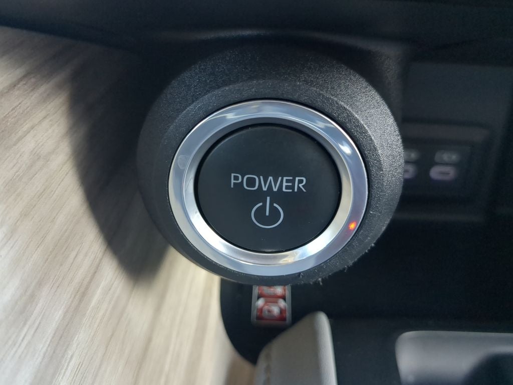 2023 Toyota Venza LE