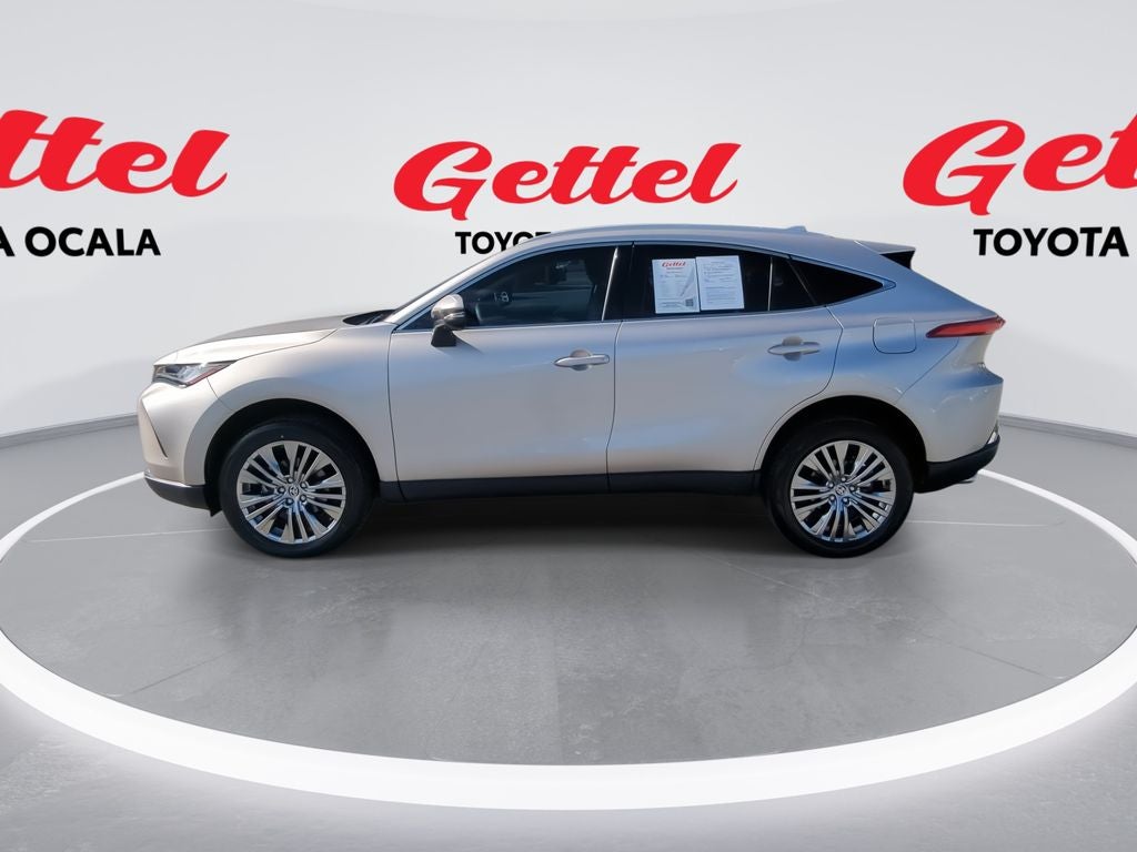 2023 Toyota Venza LE