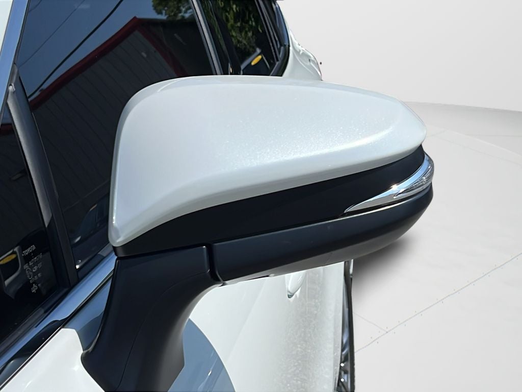 2024 Toyota Venza XLE