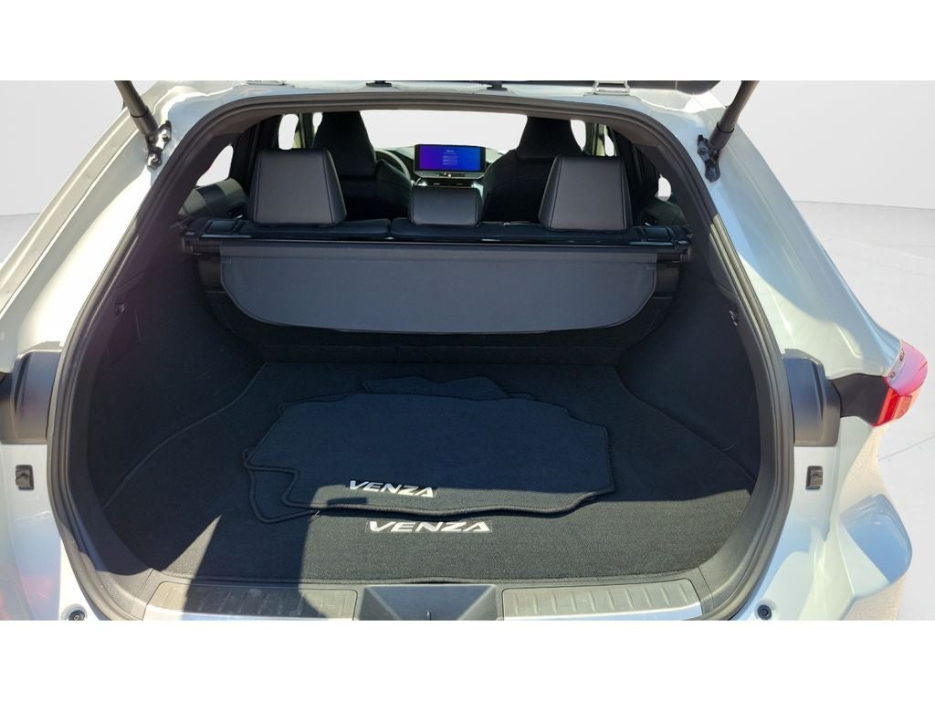 2024 Toyota Venza XLE