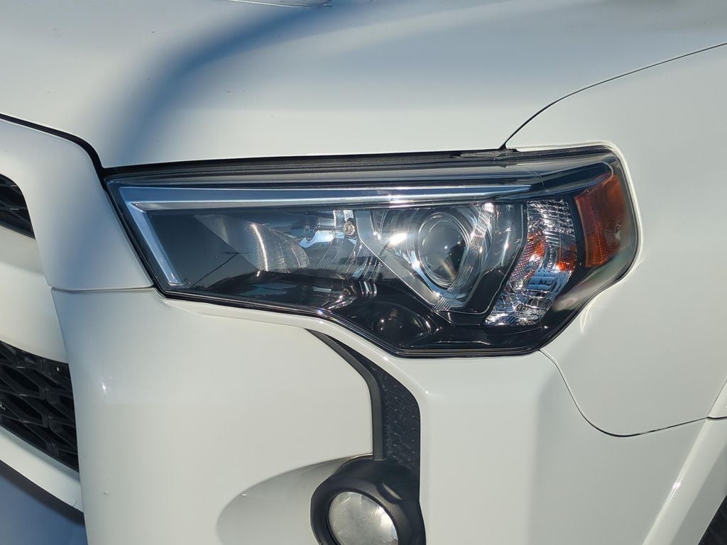 2018 Toyota 4RUNNER TRD Off-Road Premium