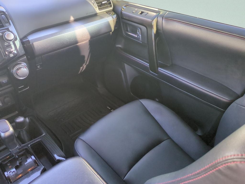 2018 Toyota 4RUNNER TRD Off-Road Premium