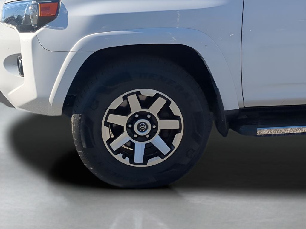 2020 Toyota 4RUNNER TRD Off-Road