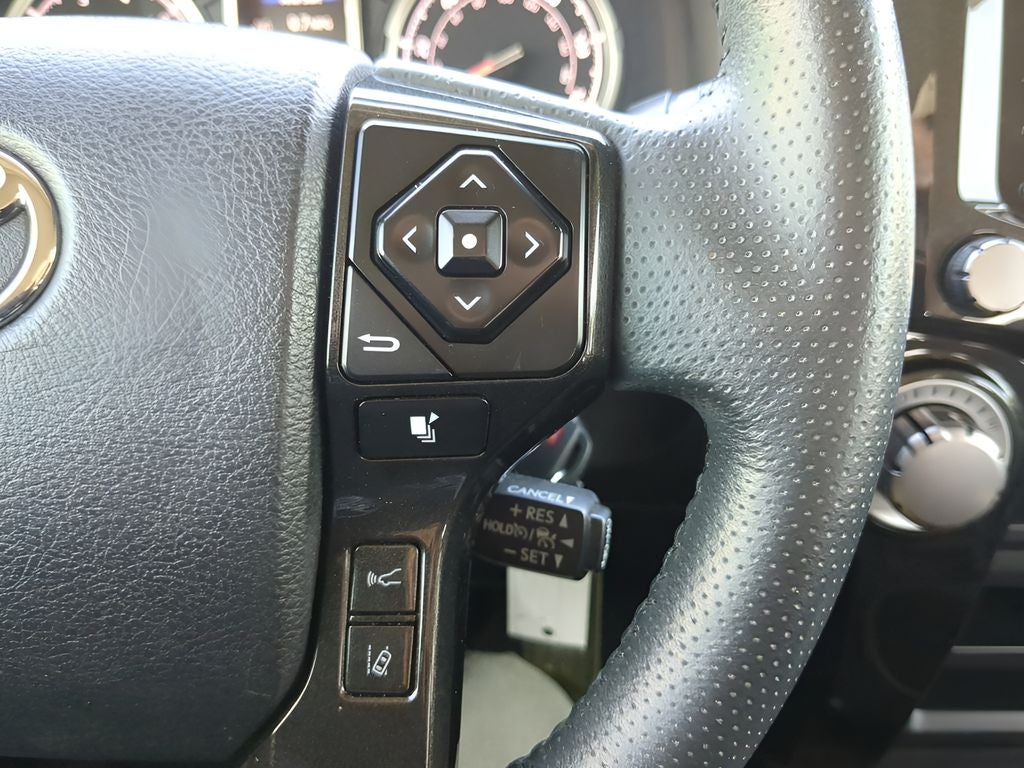 2020 Toyota 4RUNNER TRD Off-Road