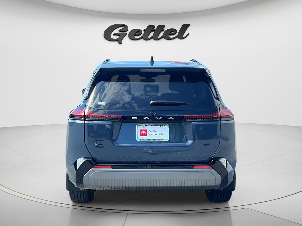 2026 Toyota RAV4 SE