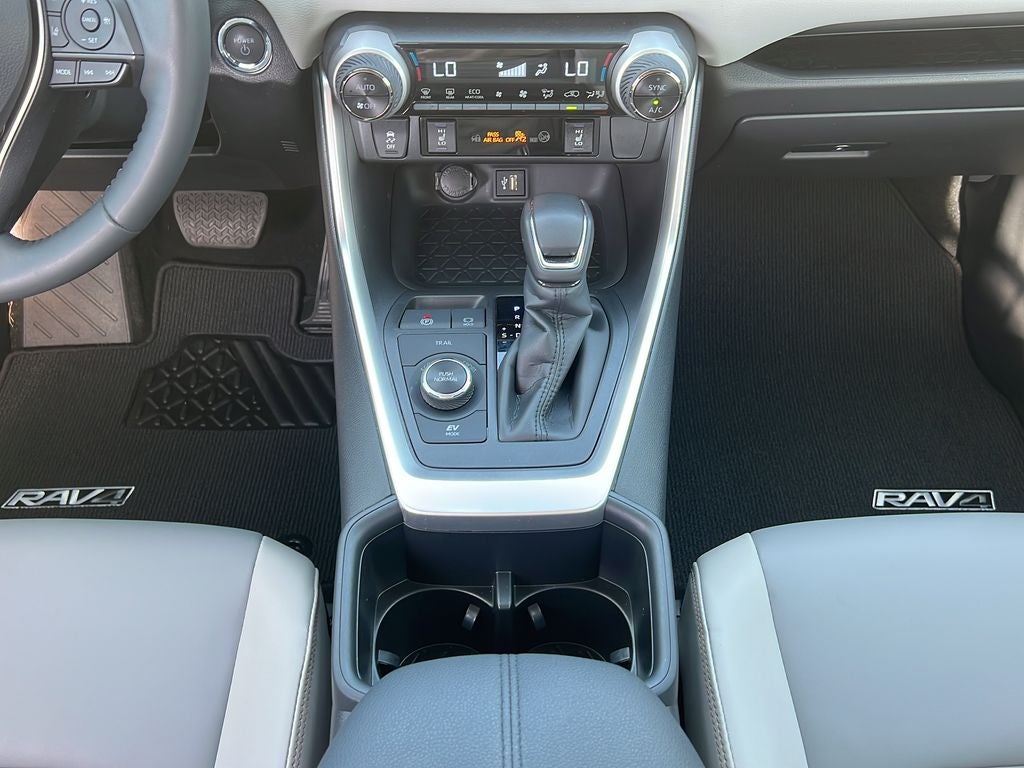 2025 Toyota RAV4 Hybrid XLE Premium