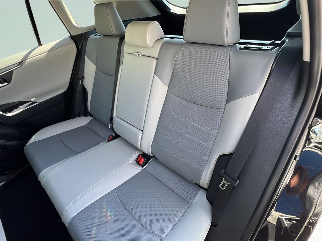 2025 Toyota RAV4 HYBRID Limited