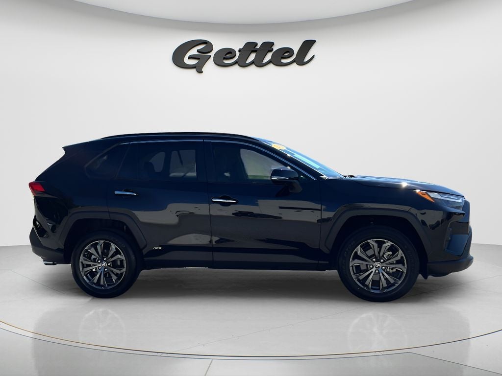 2025 Toyota RAV4 HYBRID Limited