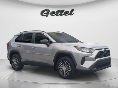 2020 Toyota RAV4 LE