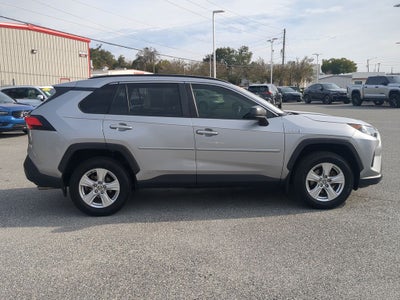 2021 Toyota RAV4 HYBRID LE