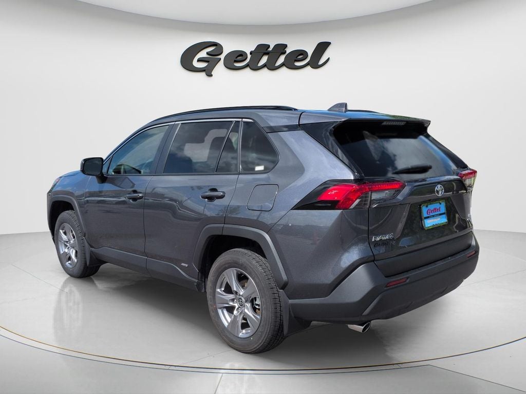 2025 Toyota RAV4 Hybrid LE