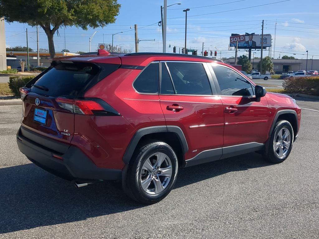 2022 Toyota RAV4 HYBRID LE