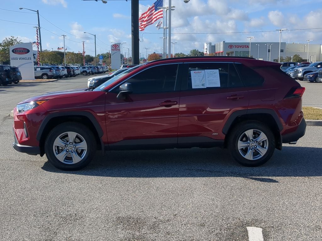 2022 Toyota RAV4 HYBRID LE