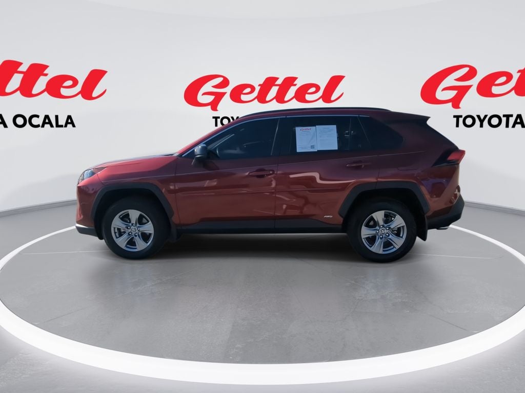 2022 Toyota RAV4 HYBRID LE