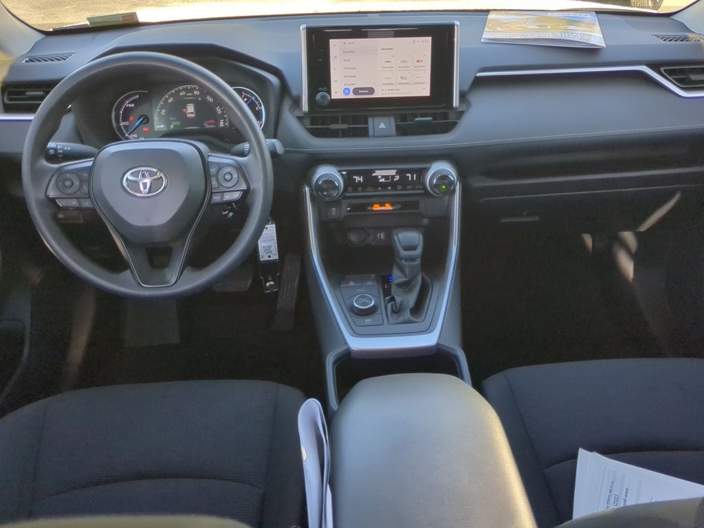 2023 Toyota RAV4 HYBRID LE