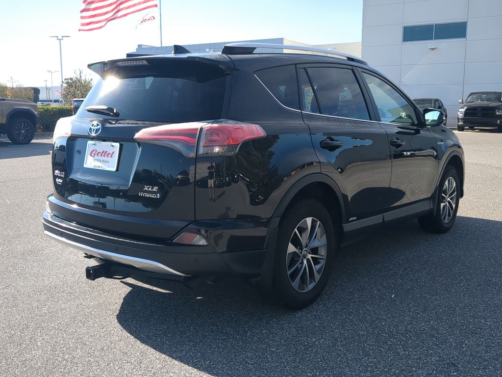 2016 Toyota RAV4 HYBRID XLE