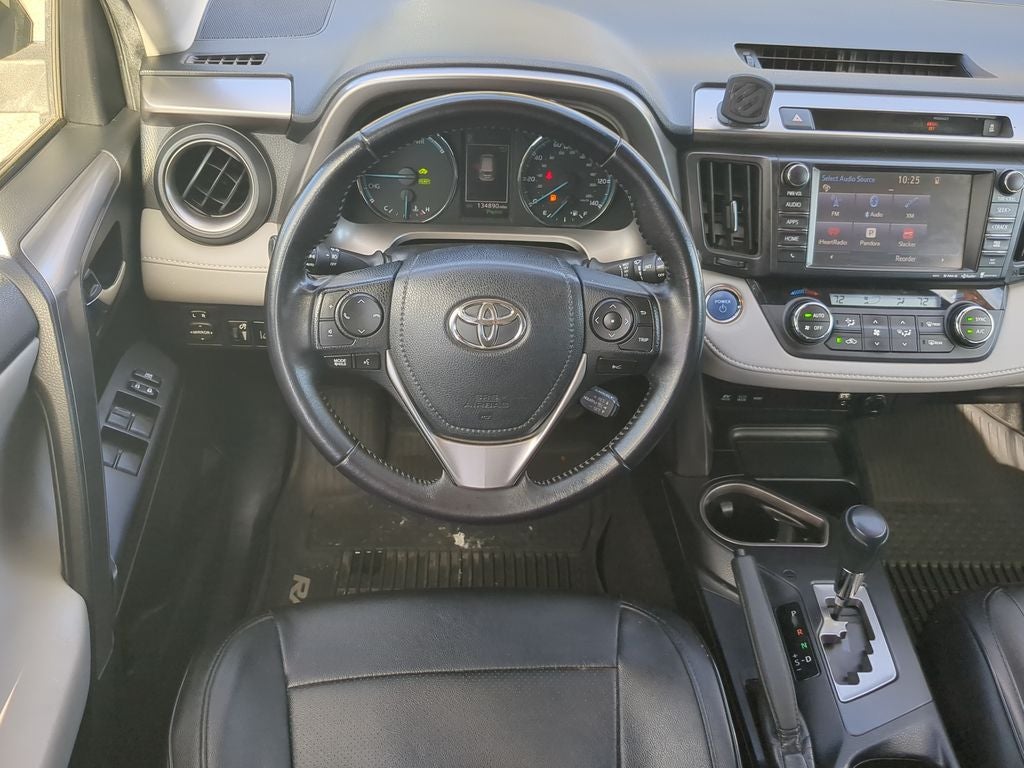 2016 Toyota RAV4 HYBRID XLE