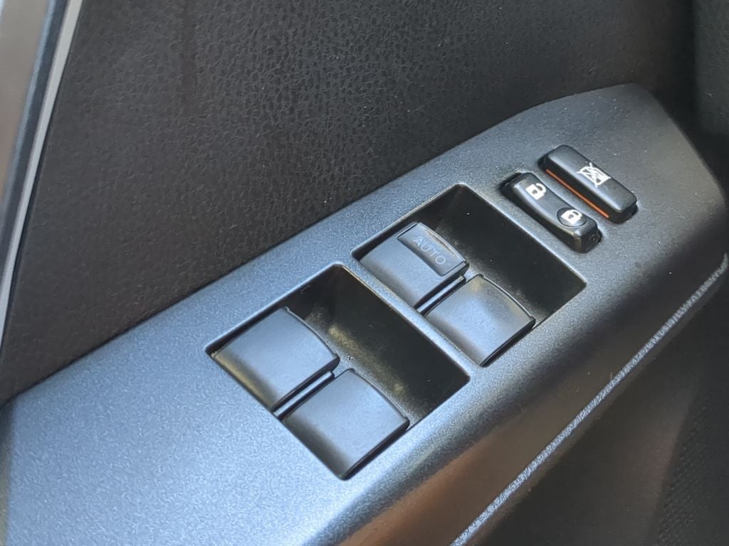 2016 Toyota RAV4 HYBRID XLE