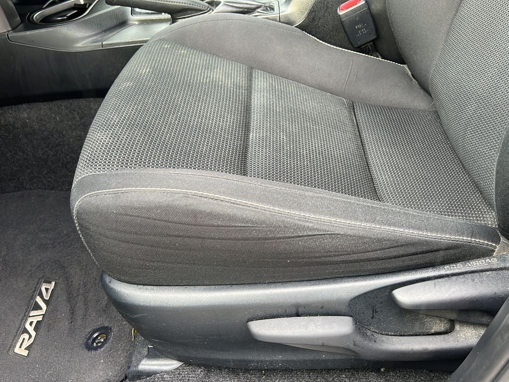2017 Toyota RAV4 Hybrid XLE