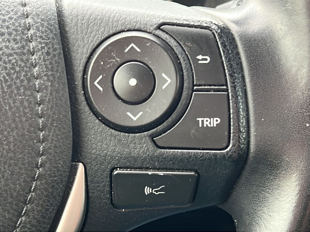 2017 Toyota RAV4 Hybrid XLE
