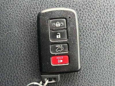 2017 Toyota RAV4 Hybrid XLE