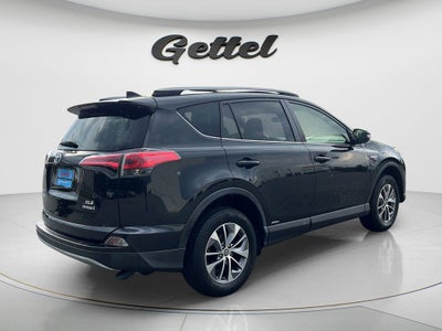 2017 Toyota RAV4 Hybrid XLE
