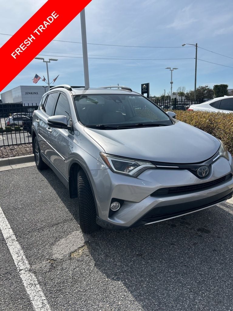 2018 Toyota RAV4 HYBRID XLE