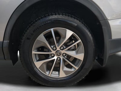 2018 Toyota RAV4 HYBRID XLE