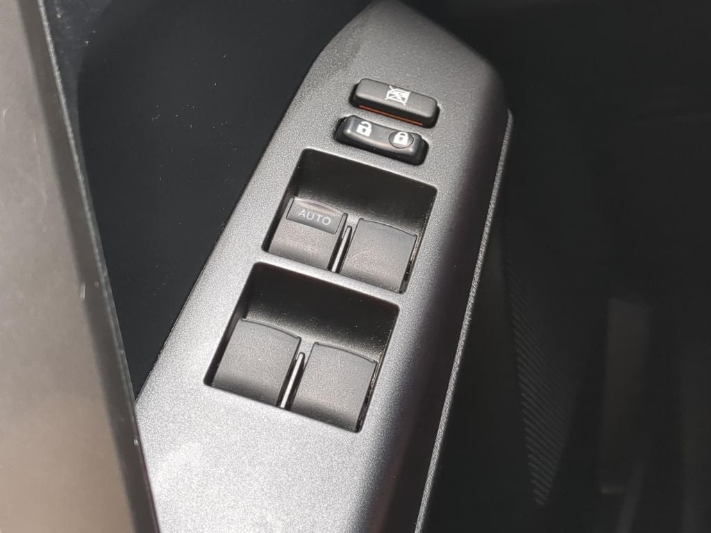 2018 Toyota RAV4 HYBRID XLE