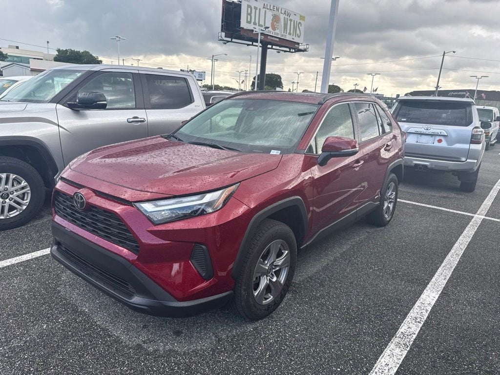 2025 Toyota RAV4 Hybrid XLE