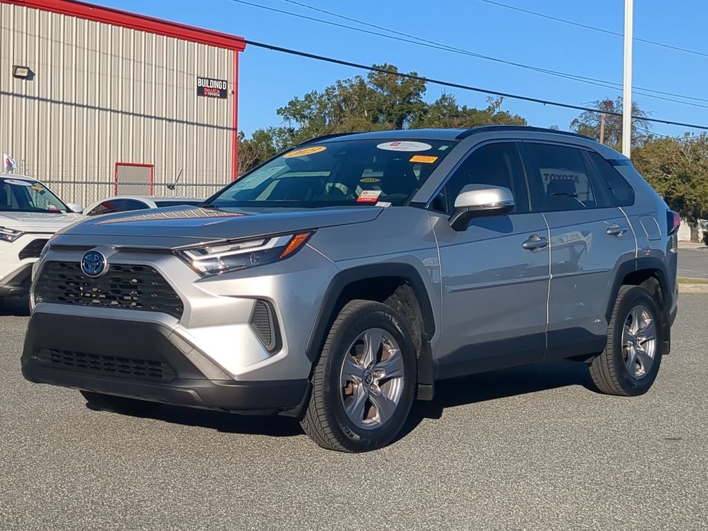 2023 Toyota RAV4 HYBRID XLE