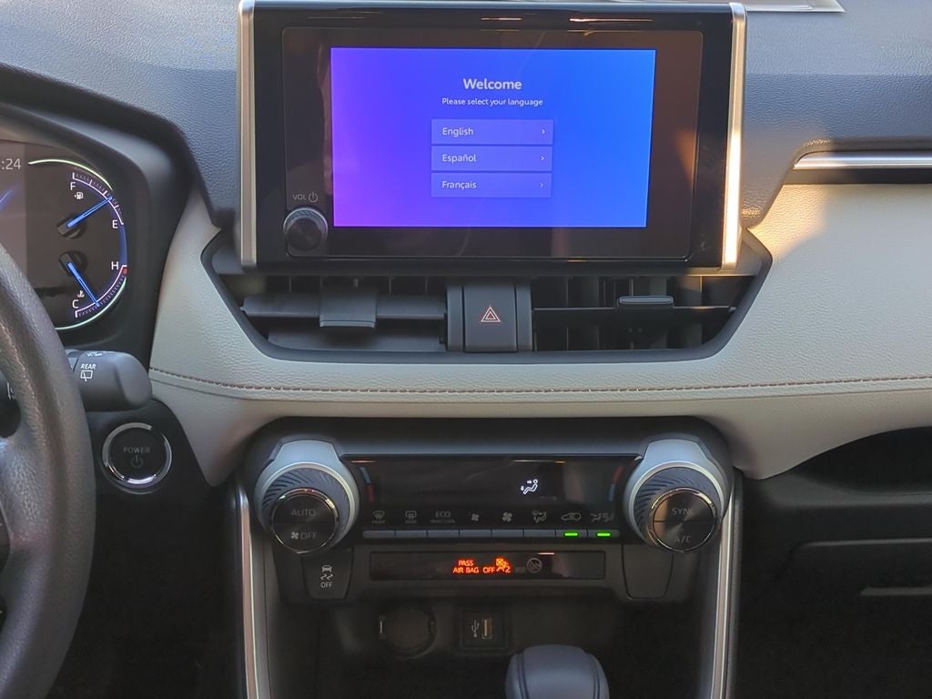 2025 Toyota RAV4 HYBRID XLE