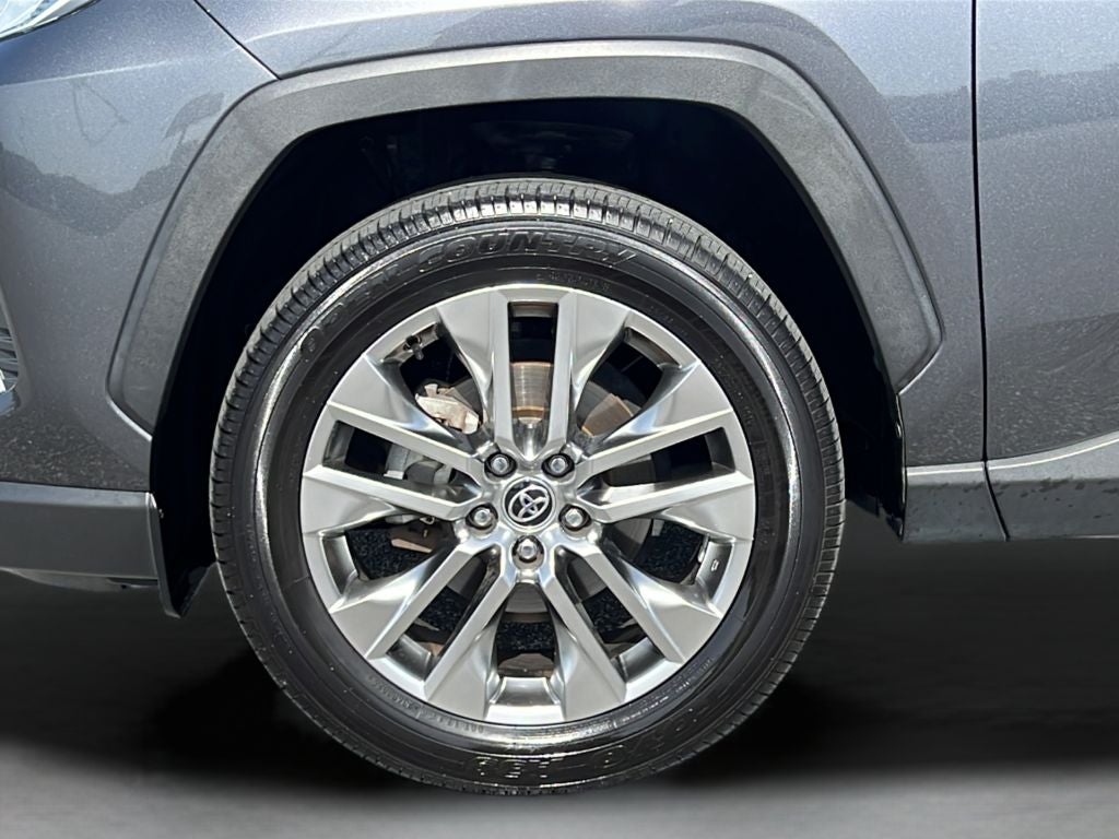 2020 Toyota RAV4 Limited