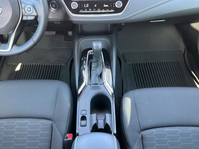 2025 Toyota Corolla Hatchback SE