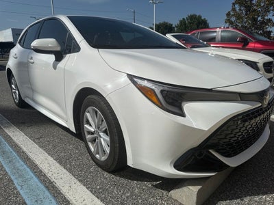 2025 Toyota Corolla Hatchback SE