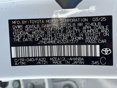 2025 Toyota Corolla Hatchback SE