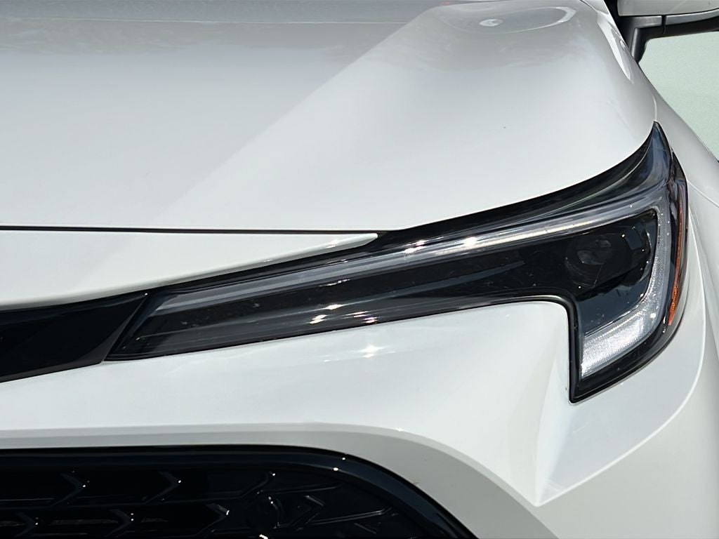 2025 Toyota Corolla Hatchback SE