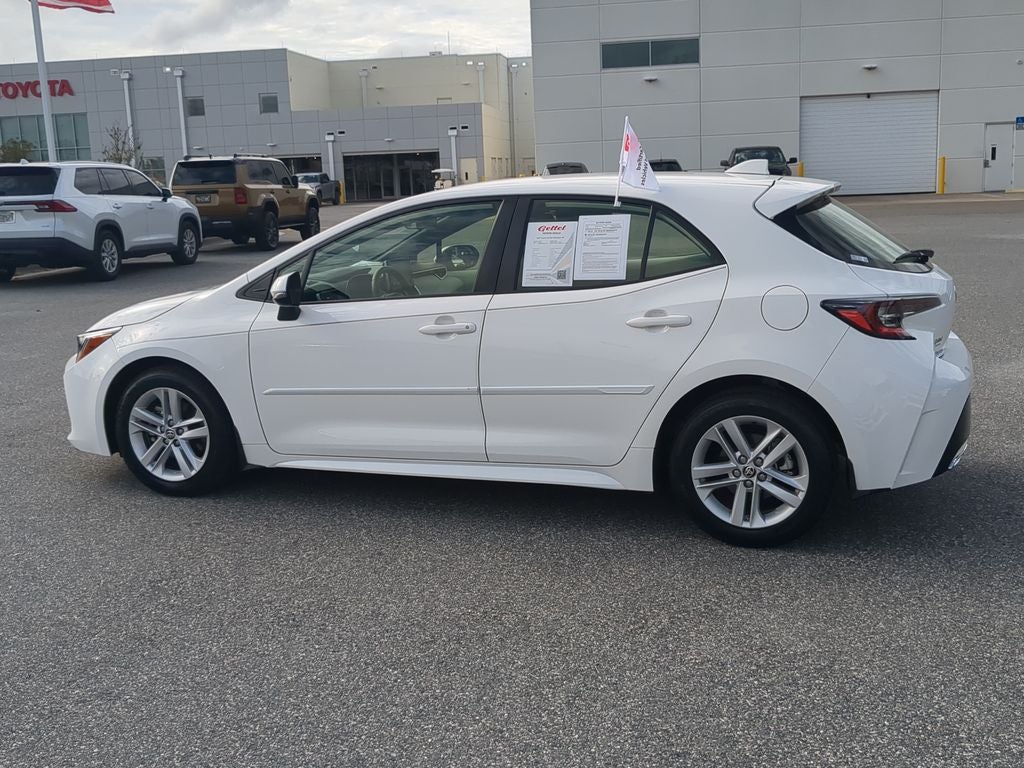 2022 Toyota COROLLA HATCHBACK SE