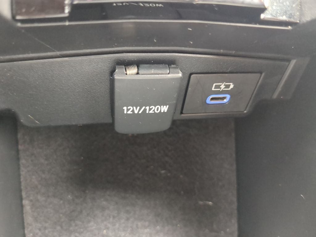 2022 Toyota COROLLA HATCHBACK SE